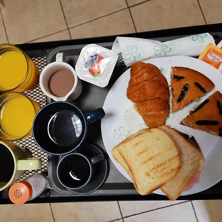 Bed & Breakfast 103 4*