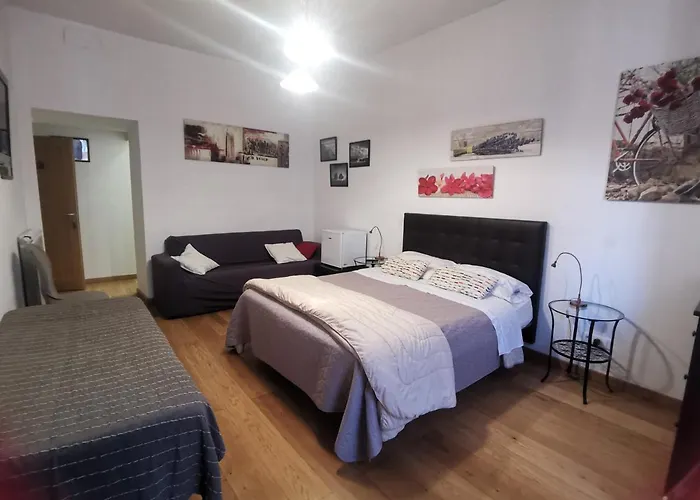 103 Bed & Breakfast 4*