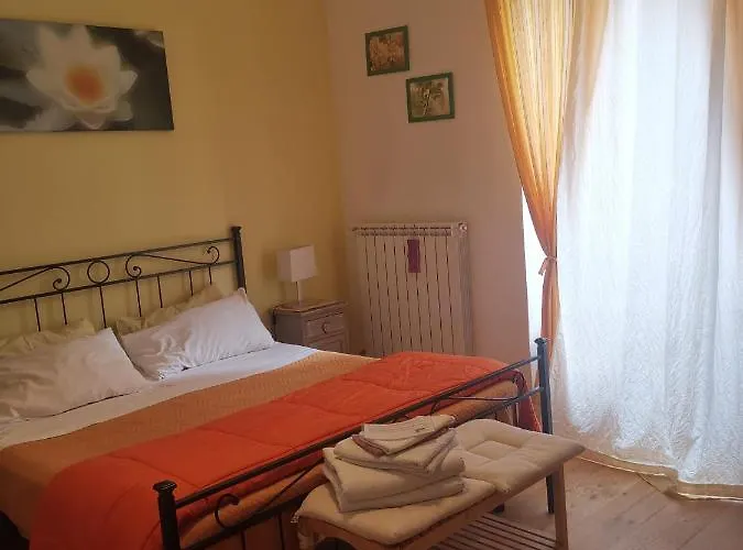 Bed & Breakfast 103 4*