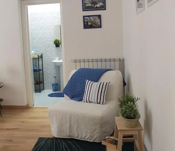 Bed & Breakfast 103 4*