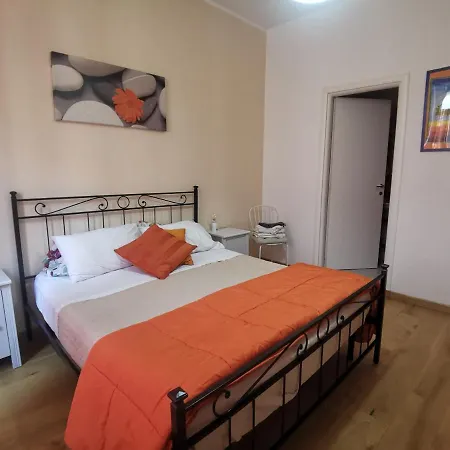 Bed & Breakfast 103