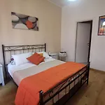 Bed and breakfast 103