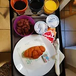 103 Bed and breakfast 4*
