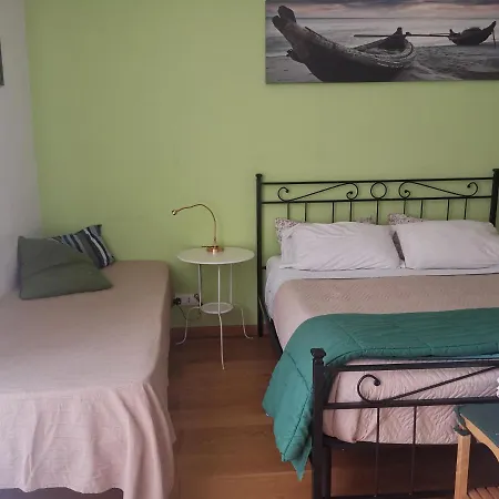 103 Bed & Breakfast Roma